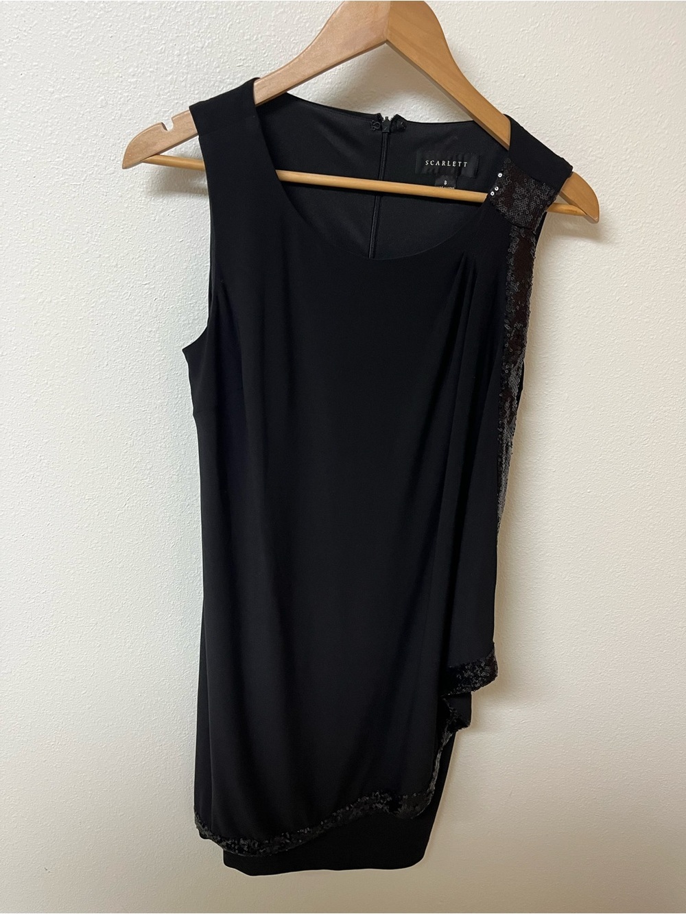 Scarlett Black Sleeveless Cocktail Dress with Sequin Trim women’s size 8
